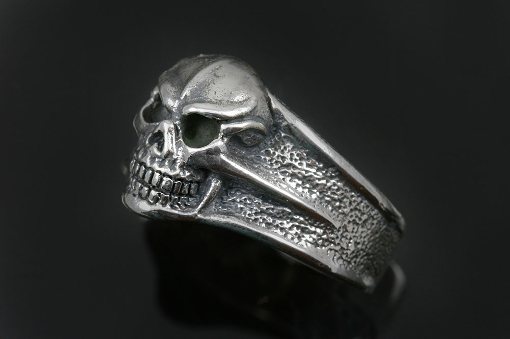 Barello Skull Oxidized Sterling Silver Everyday Wear Ring MR-125