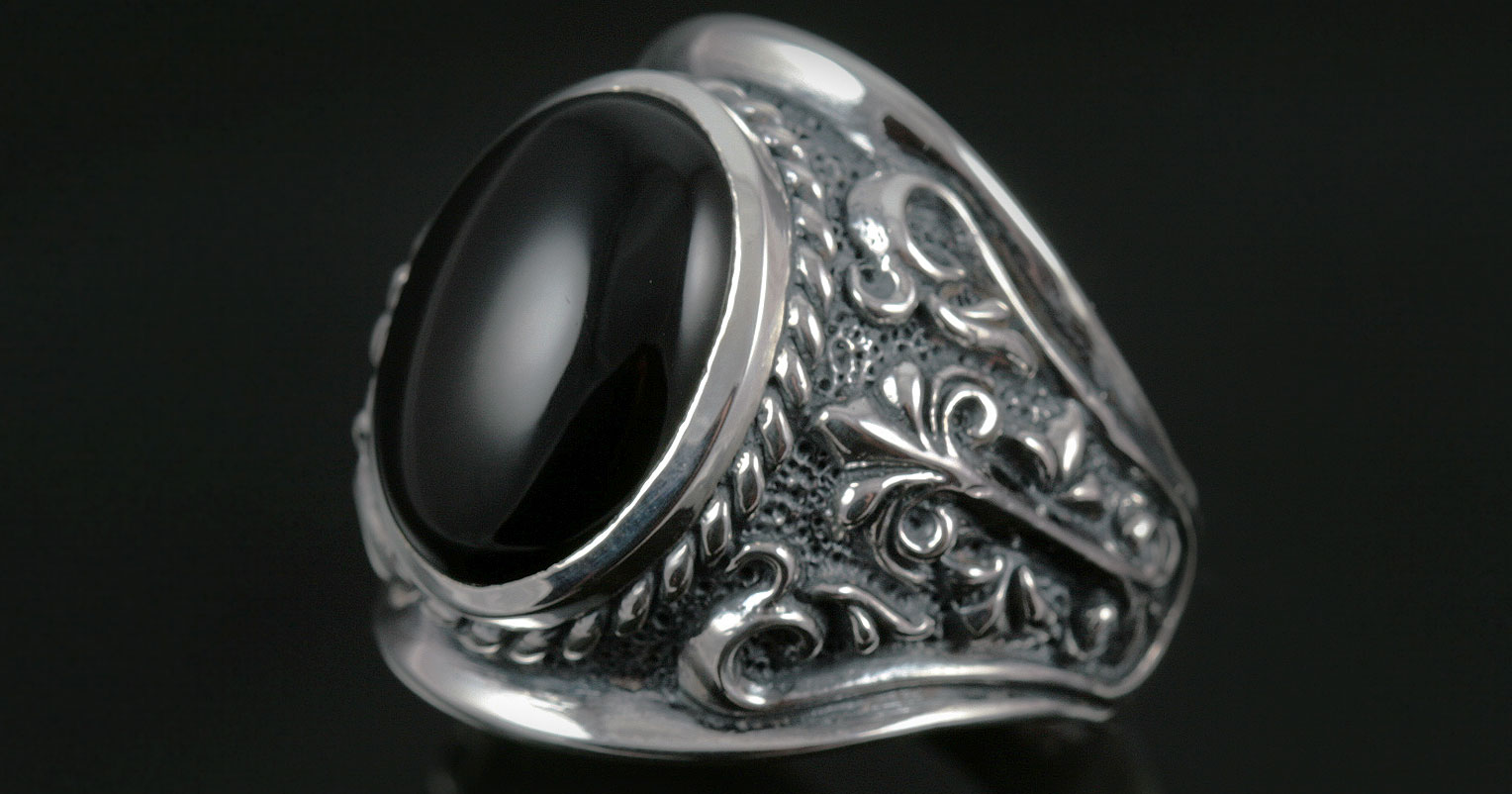 Black Gothic Sterling Silver Ring With Onyx MR-062