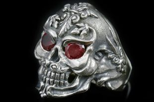 French Skull Ruby Eyes Silver Ring MR-005S