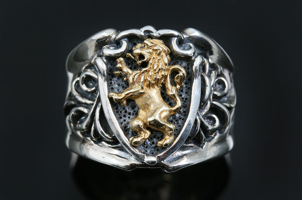 Honorius Rampant Heraldic Lion Antique Style Oxidized Silver Ring MR-117