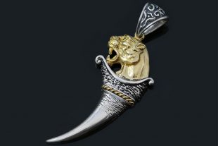 Leonidas Spartan Symbol Gold Lion Tooth Silver Pendant PT-028G
