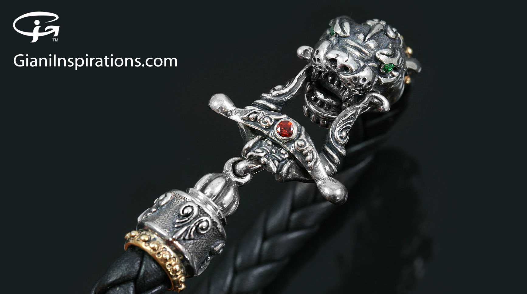 Panther Head Design in Silver Bracelet with CZ Diamonds