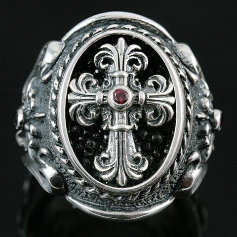 Renaissance Silver Cross Ring MR-028